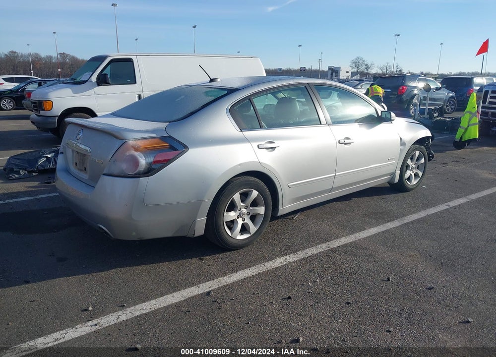 2007 NISSAN ALTIMA HYBRID VIN: 1N4CL21E17C220305