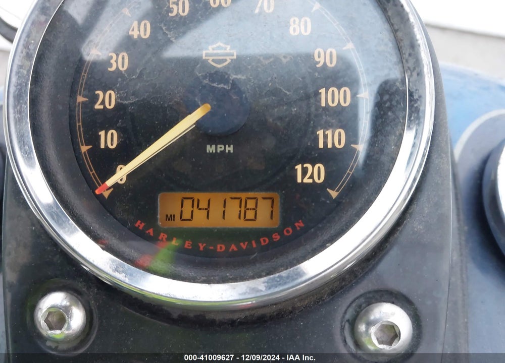 2013 HARLEY-DAVIDSON FXDWG DYNA WIDE GLIDE VIN: 1HD1GPM33DC307548