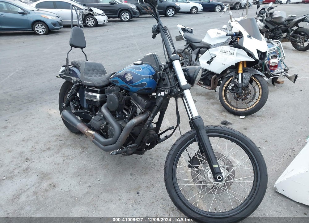 2013 HARLEY-DAVIDSON FXDWG DYNA WIDE GLIDE VIN: 1HD1GPM33DC307548