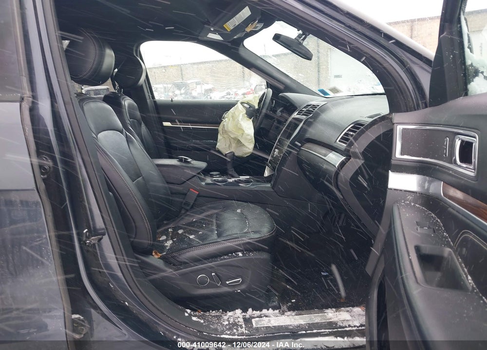 2017 FORD EXPLORER LIMITED VIN: 1FM5K8F83HGD75570