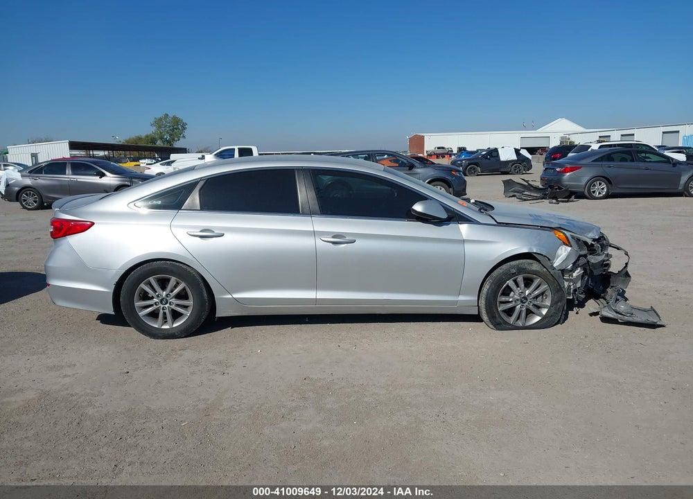 2016 HYUNDAI SONATA VIN: 5NPE24AF7GH406414