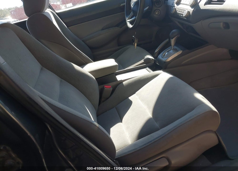 2010 HONDA CIVIC LX VIN: 2HGFA1F51AH519248