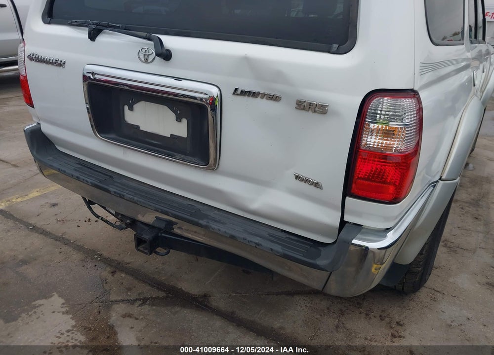 2002 TOYOTA 4RUNNER SR5 V6 VIN: JT3GN86R320236914