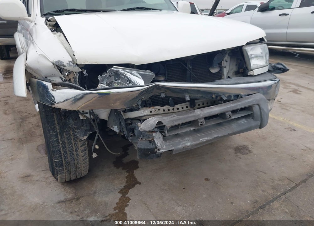 2002 TOYOTA 4RUNNER SR5 V6 VIN: JT3GN86R320236914