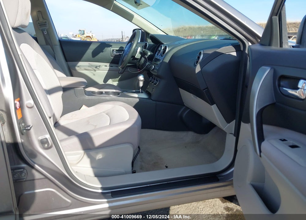 2008 NISSAN ROGUE SL VIN: JN8AS58T18W018000