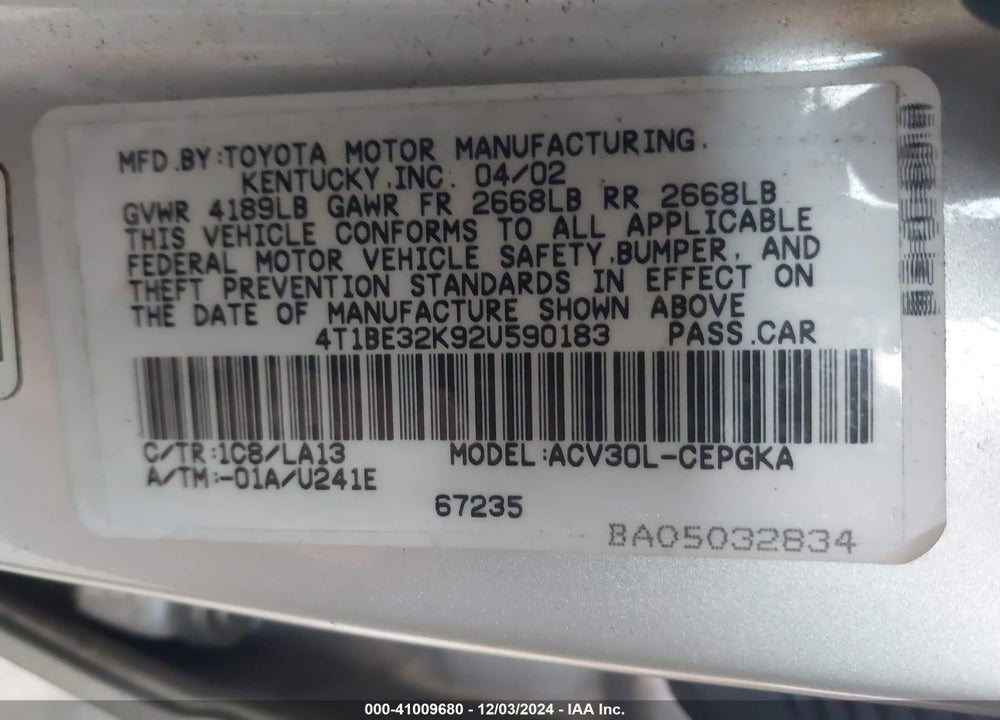 2002 TOYOTA CAMRY XLE VIN: 4T1BE32K92U590183