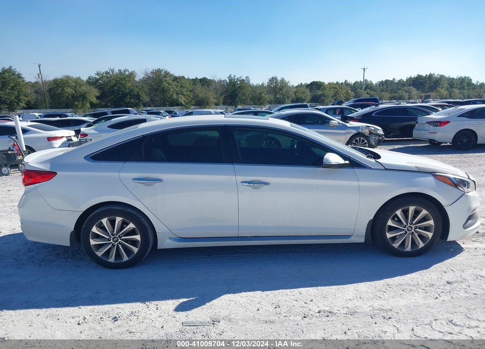 2017 HYUNDAI SONATA SPORT VIN: 5NPE34AF4HH451776