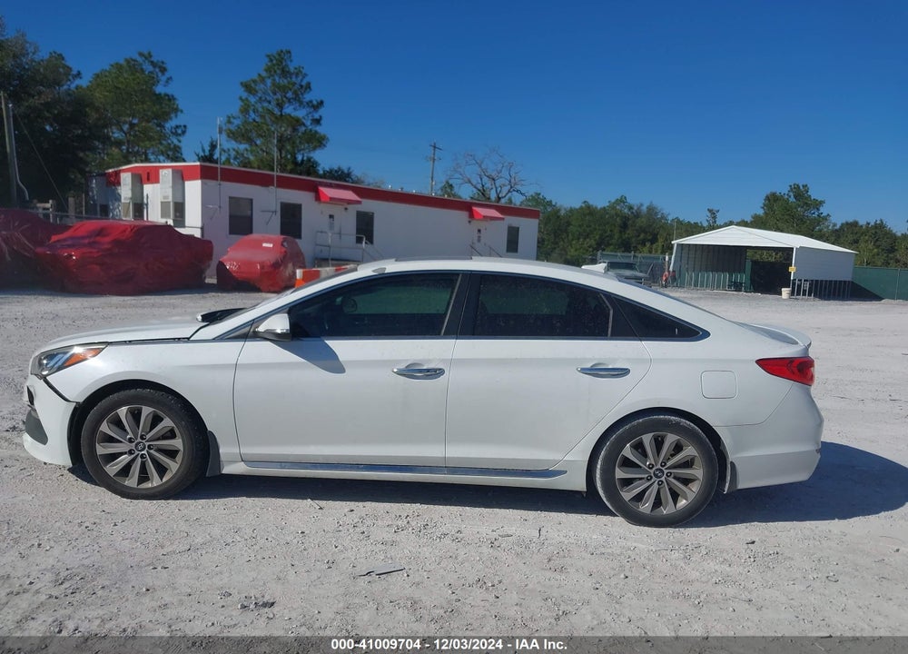 2017 HYUNDAI SONATA SPORT VIN: 5NPE34AF4HH451776