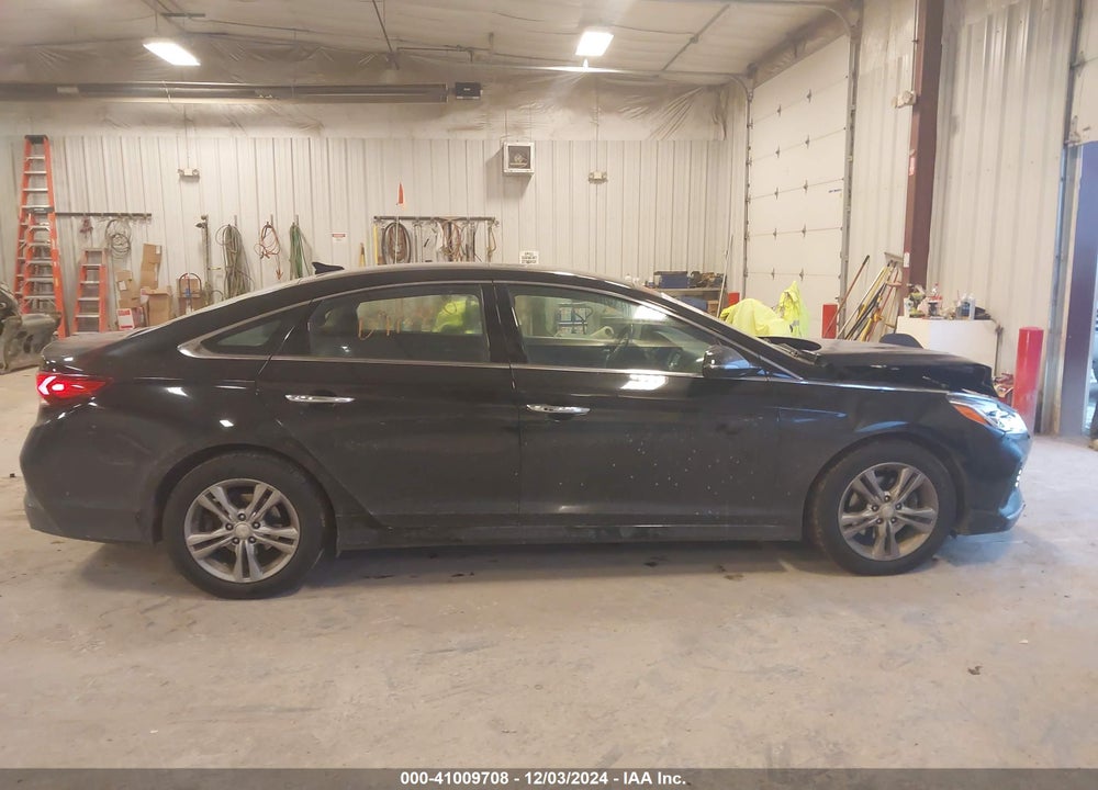 2018 HYUNDAI SONATA VIN: 5NPE34AF7JH611638