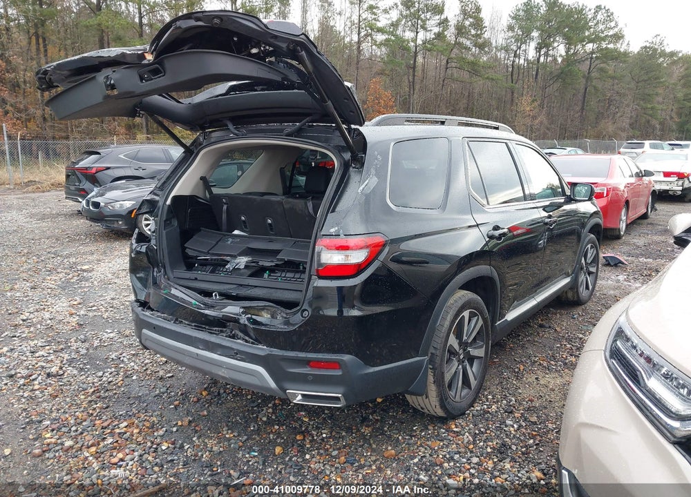 2023 HONDA PILOT 2WD TOURING VIN: 5FNYG2H78PB011366