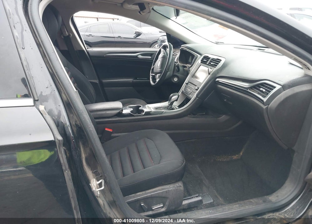 2016 FORD FUSION SE VIN: 3FA6P0H74GR376367