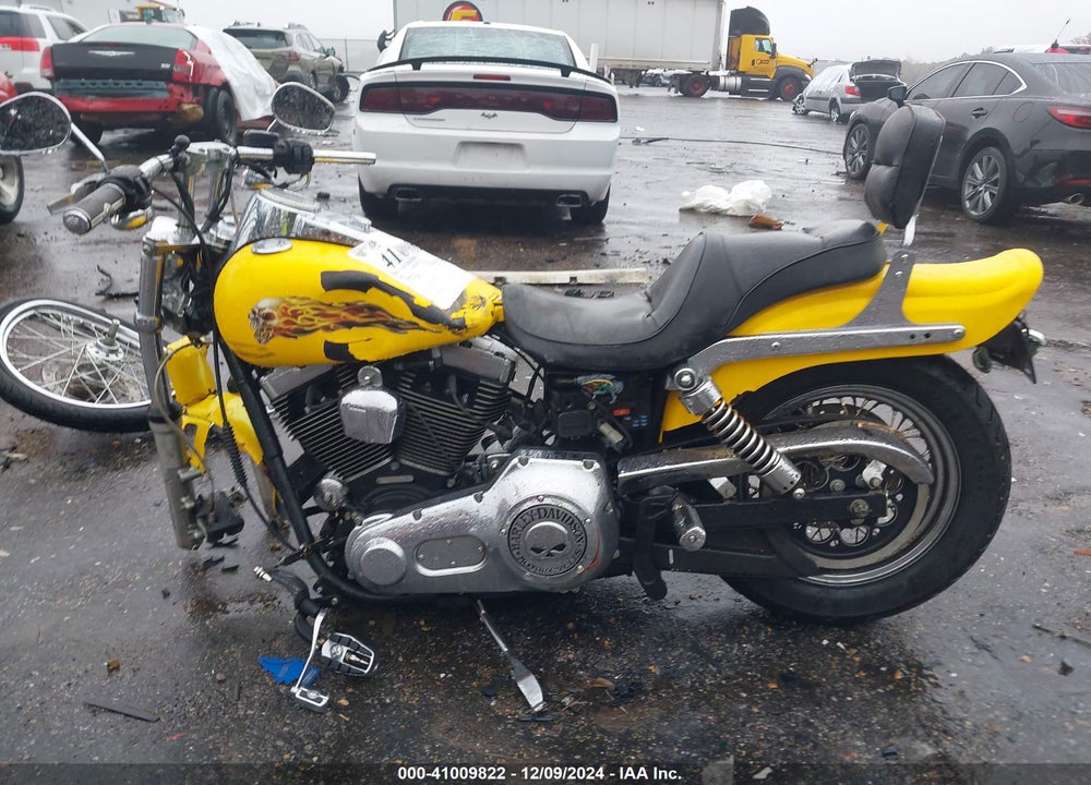 2005 HARLEY-DAVIDSON FXDWGI VIN: 1HD1GPW125K323419