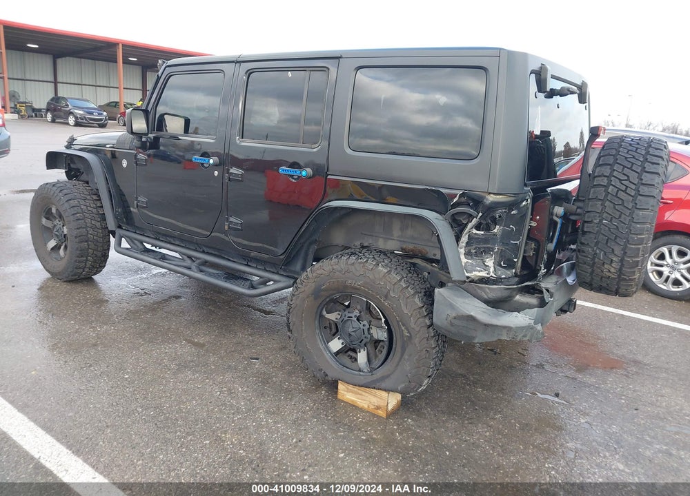 2015 JEEP WRANGLER UNLIMITED SPORT VIN: 1C4HJWDG7FL657136