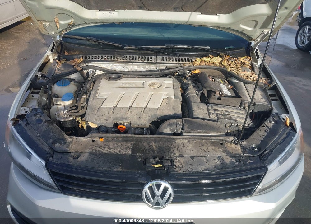 2012 VOLKSWAGEN JETTA TDI VIN: 3VWLL7AJ3CM073575
