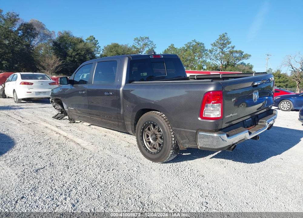 2019 RAM 1500 BIG HORN/LONE STAR 4X2 5'7 BOX VIN: 1C6RREFT6KN828918