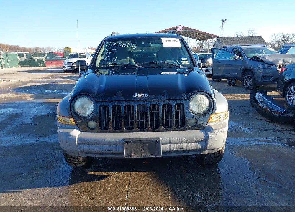 2005 JEEP LIBERTY SPORT VIN: 1J4GL48K55W507140