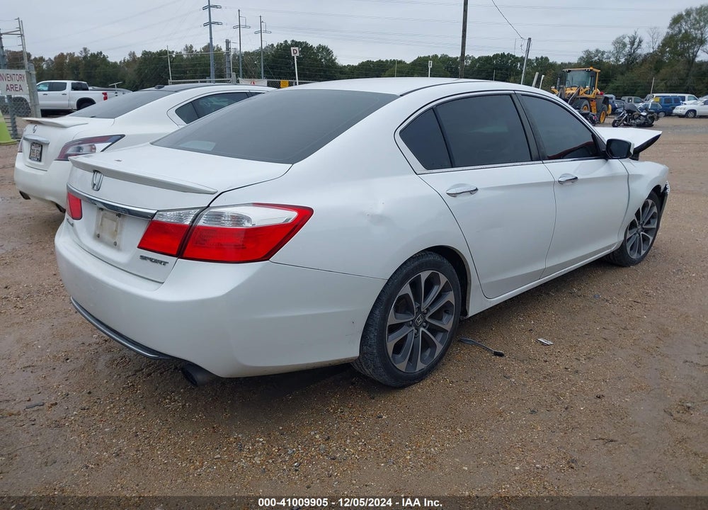 2015 HONDA ACCORD SPORT VIN: 1HGCR2F50FA207090