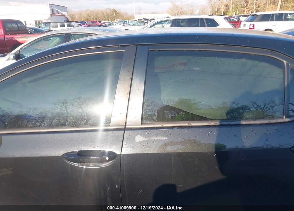 2015 TOYOTA COROLLA S PLUS VIN: 2T1BURHE4FC452694