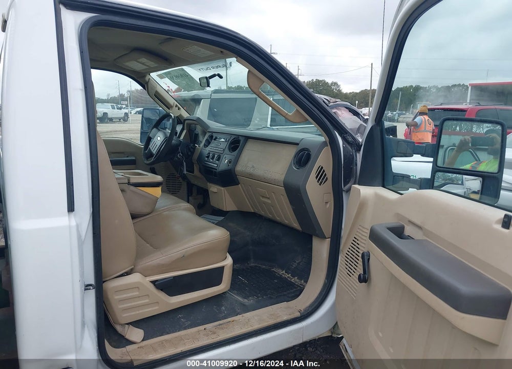 2010 FORD F-250 XL/XLT VIN: 1FTNF2A55AEB15045
