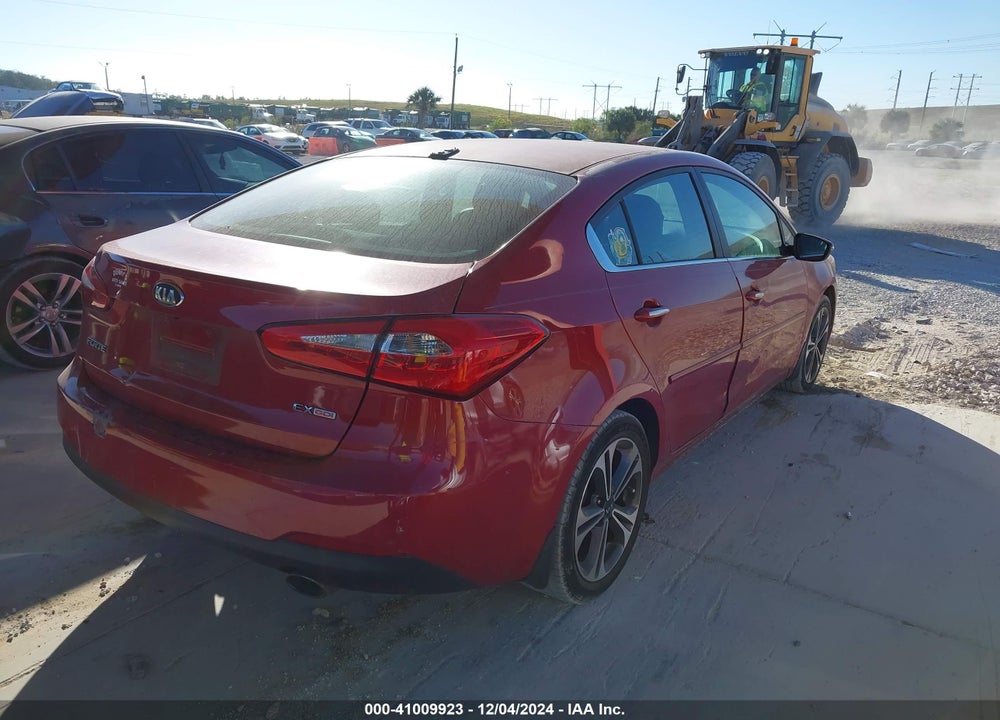 2014 KIA FORTE VIN: KNAFZ4A88E5220604