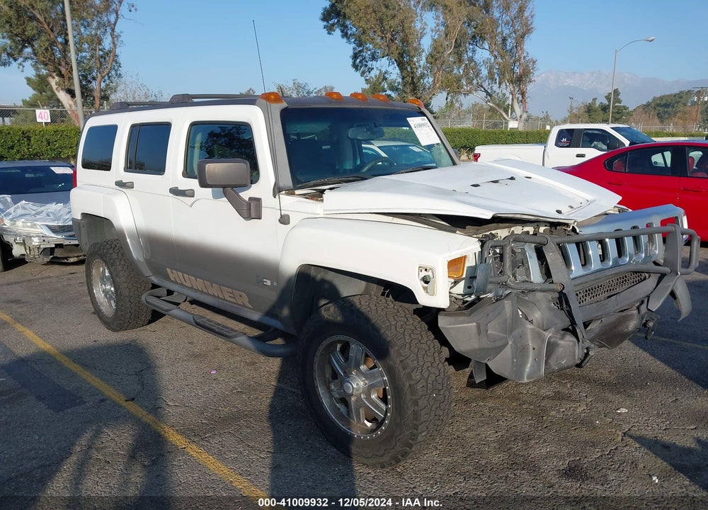 2006 HUMMER H3 SUV VIN: 5GTDN136468109668