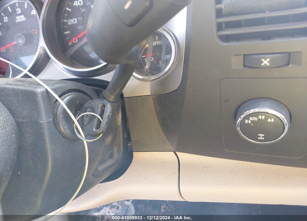 2011 CHEVROLET SILVERADO 1500 LT VIN: 3GCPKSE3XBG186278