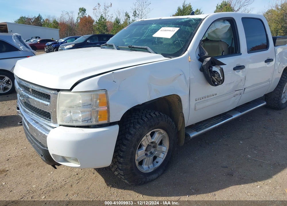 2011 CHEVROLET SILVERADO 1500 LT VIN: 3GCPKSE3XBG186278
