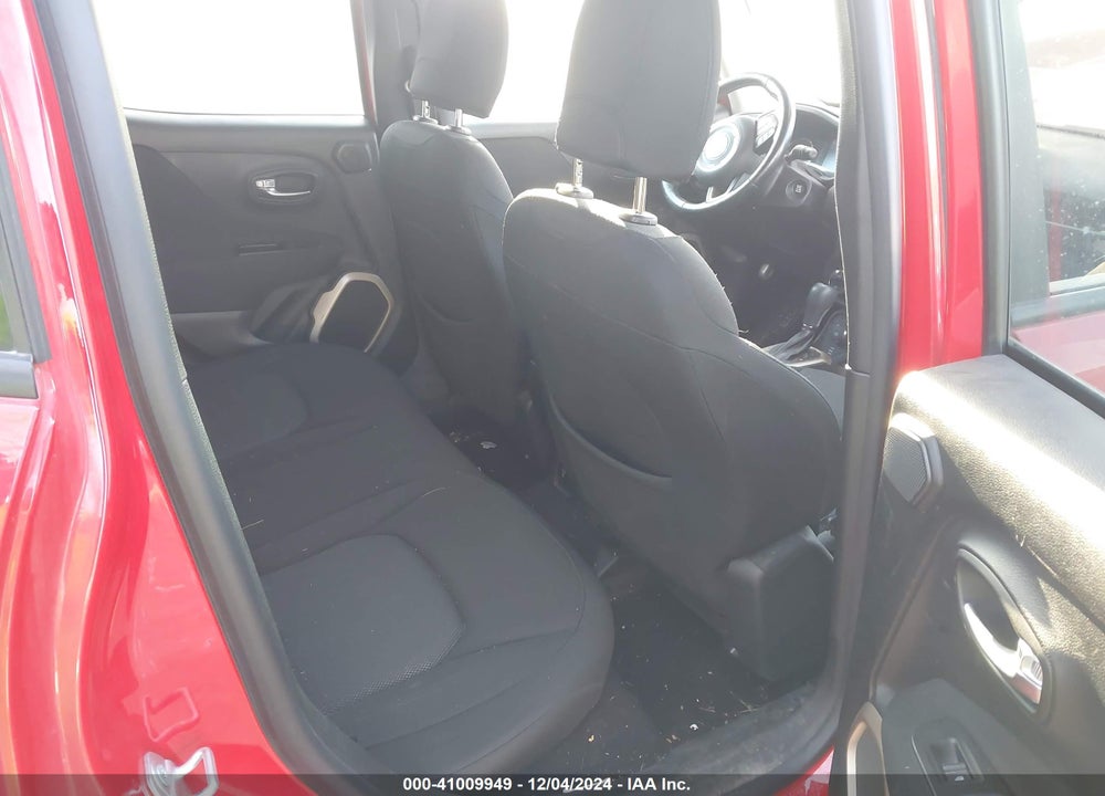 2015 JEEP RENEGADE LATITUDE VIN: ZACCJBBT8FPB29524