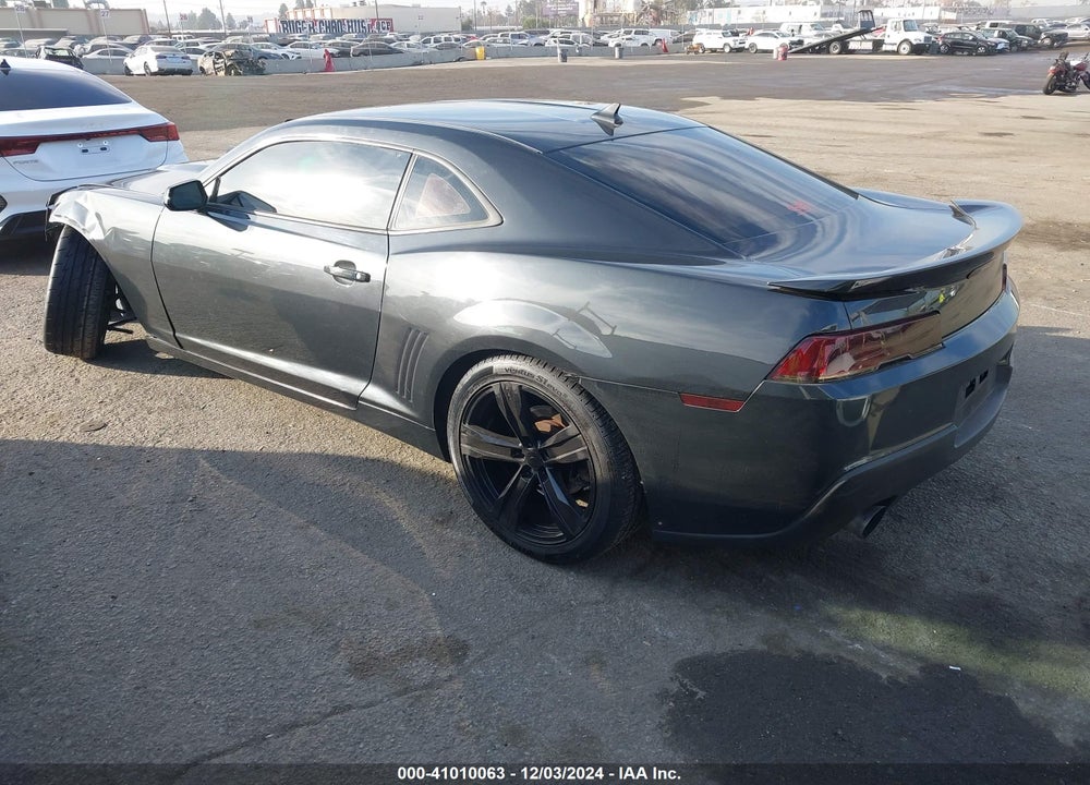 2015 CHEVROLET CAMARO 2LS VIN: 2G1FB1E30F9161033