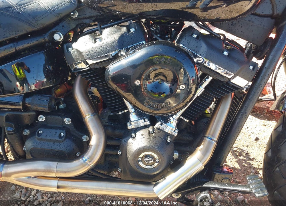 2018 HARLEY-DAVIDSON FXFB FAT BOB VIN: 1HD1YKJ15JC042923