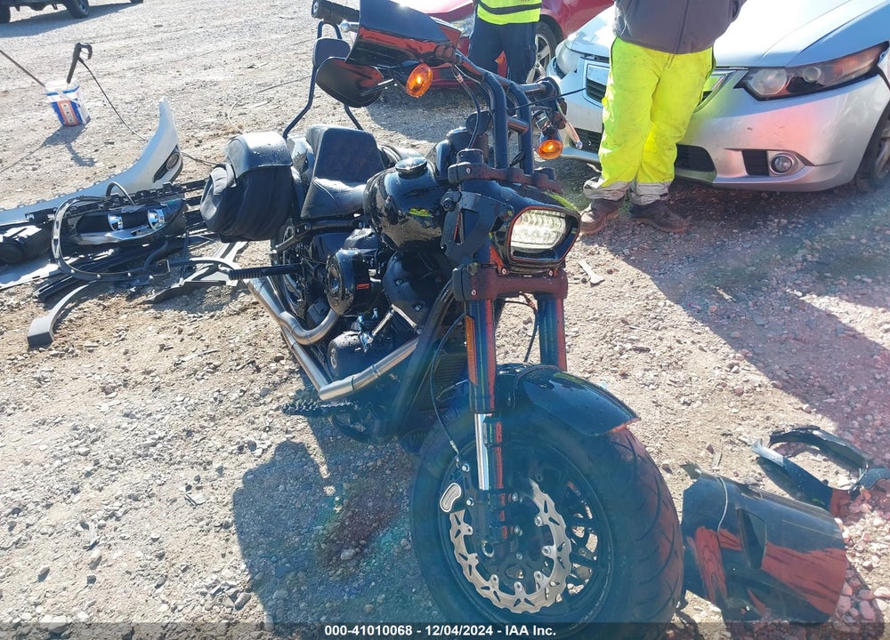2018 HARLEY-DAVIDSON FXFB FAT BOB VIN: 1HD1YKJ15JC042923