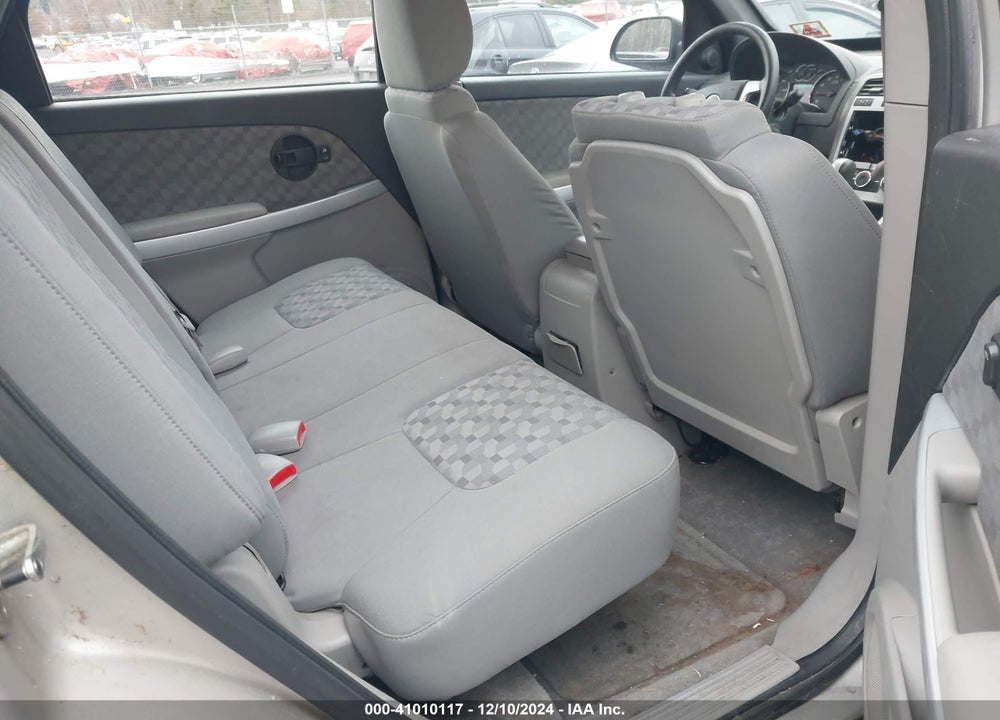 2008 CHEVROLET EQUINOX LS VIN: 2CNDL23F286300562