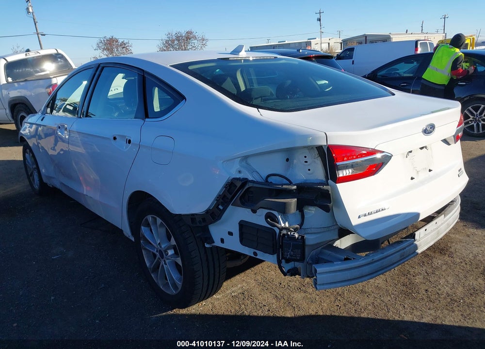 2020 FORD FUSION SE VIN: 3FA6P0HD2LR255014