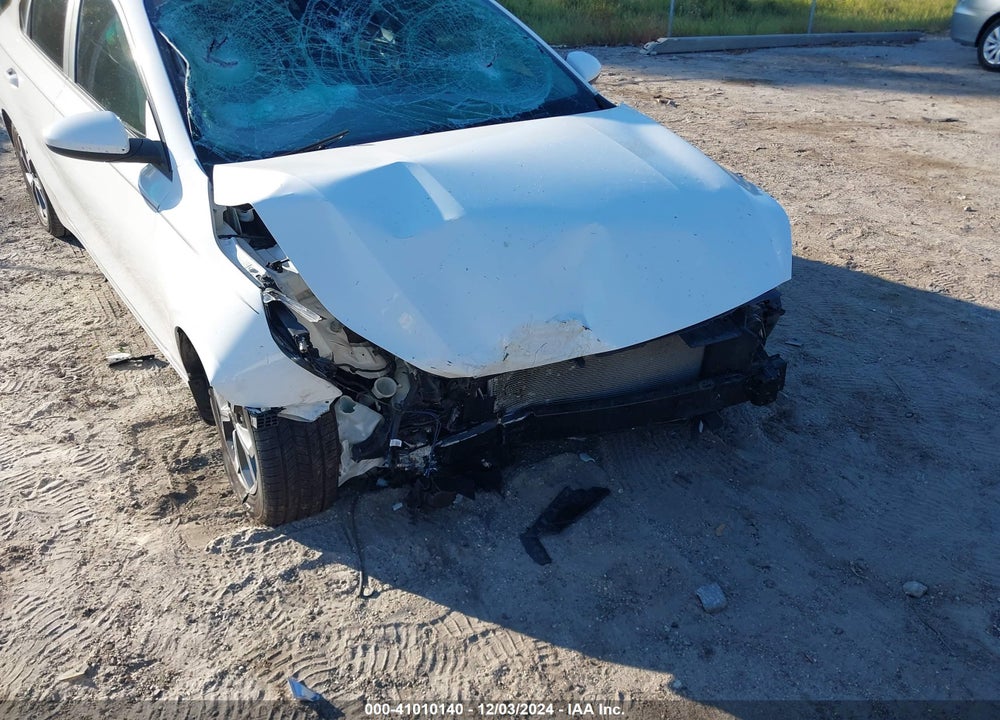2019 KIA FORTE LXS VIN: 3KPF24AD9KE042190