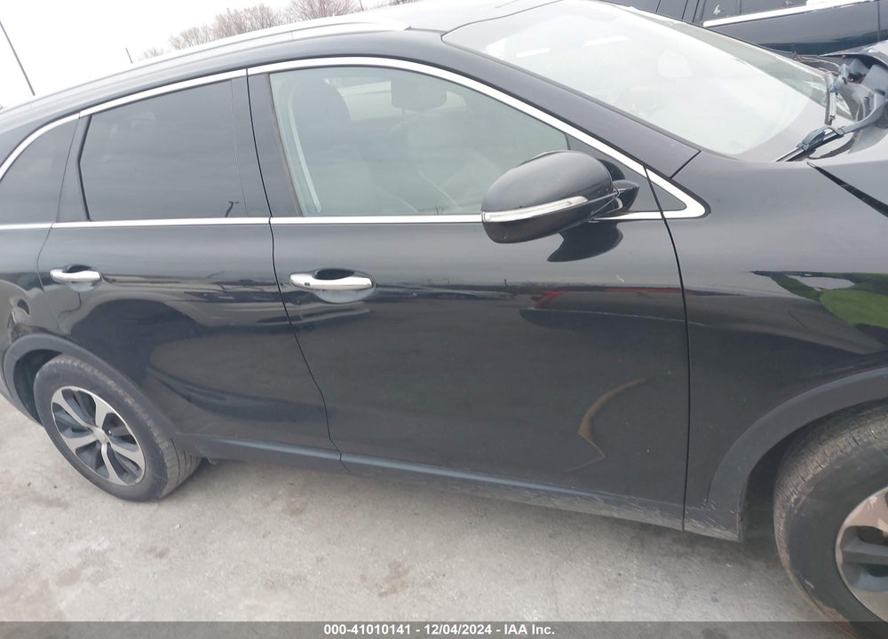 2017 KIA SORENTO 3.3L EX VIN: 5XYPH4A50HG319462