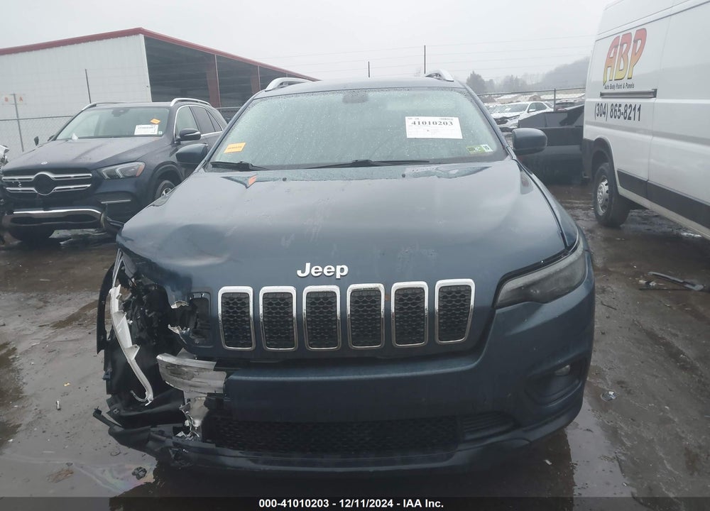2019 JEEP CHEROKEE LATITUDE PLUS 4X4 VIN: 1C4PJMLB2KD477752