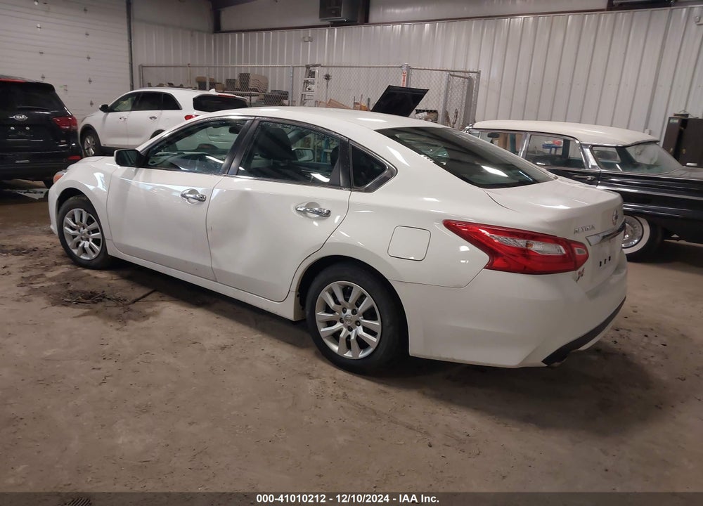 2016 NISSAN ALTIMA VIN: 1N4AL3AP4GN351134