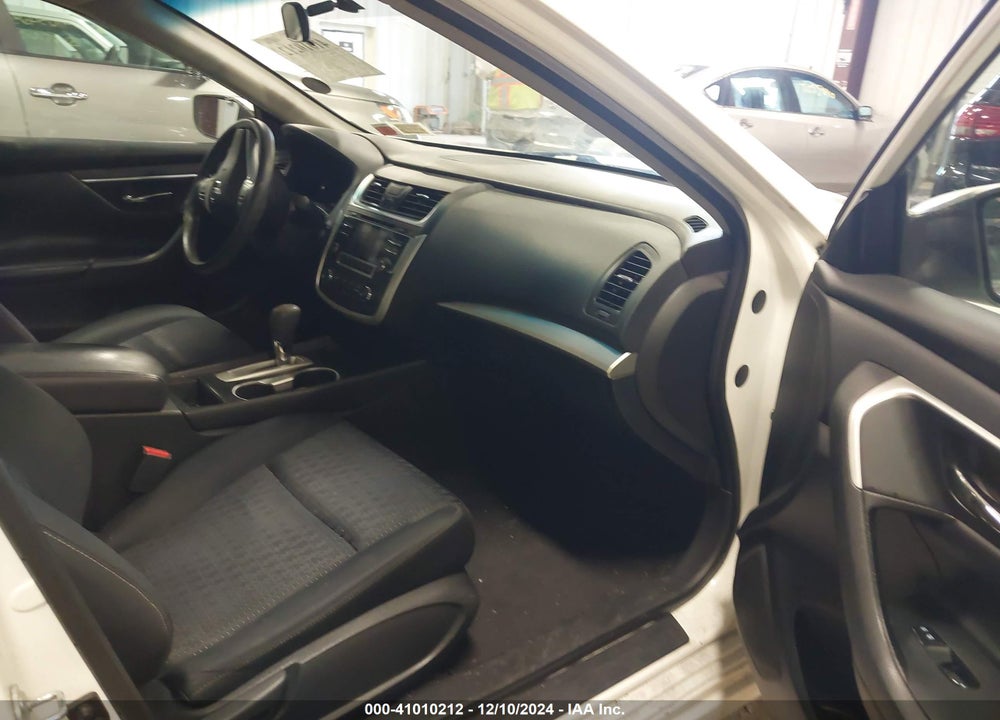 2016 NISSAN ALTIMA VIN: 1N4AL3AP4GN351134