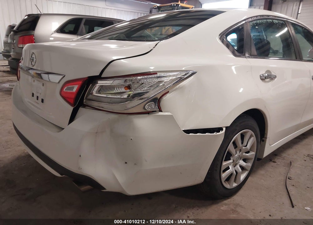 2016 NISSAN ALTIMA VIN: 1N4AL3AP4GN351134