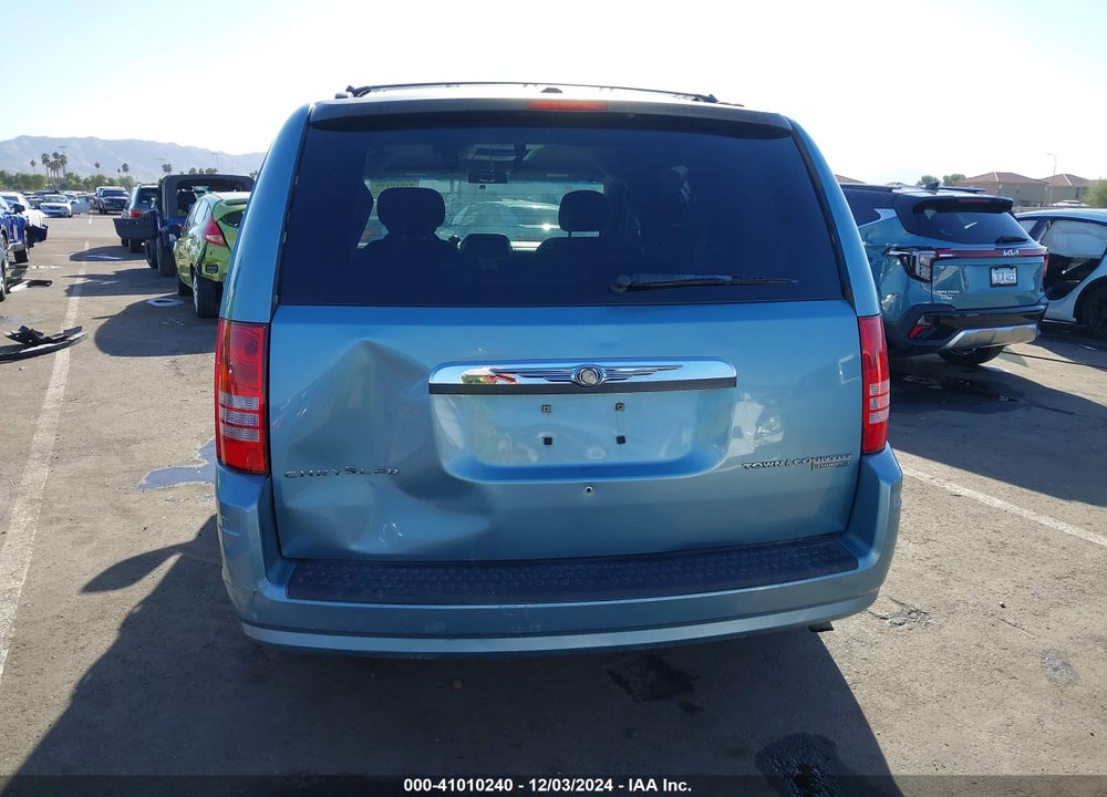 2010 CHRYSLER TOWN & COUNTRY TOURING VIN: 2A4RR5D17AR495666