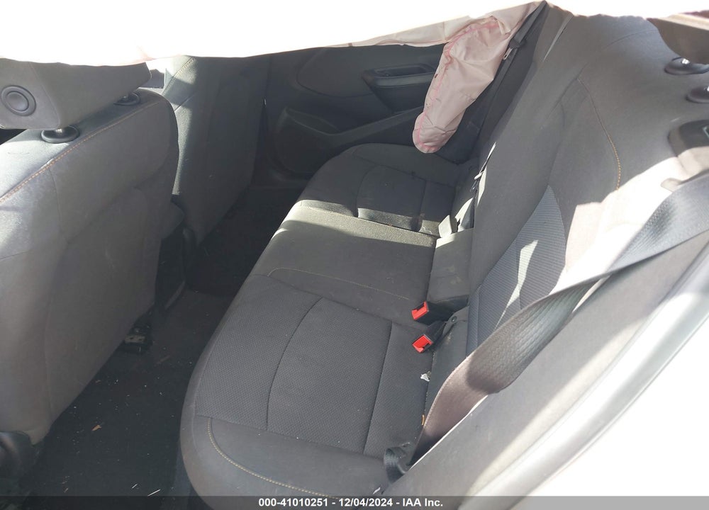 2019 CHEVROLET CRUZE LS VIN: 1G1BC5SM7K7148257