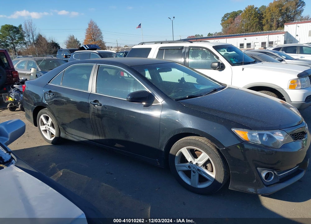 2012 TOYOTA CAMRY SE VIN: 4T1BF1FK0CU110738