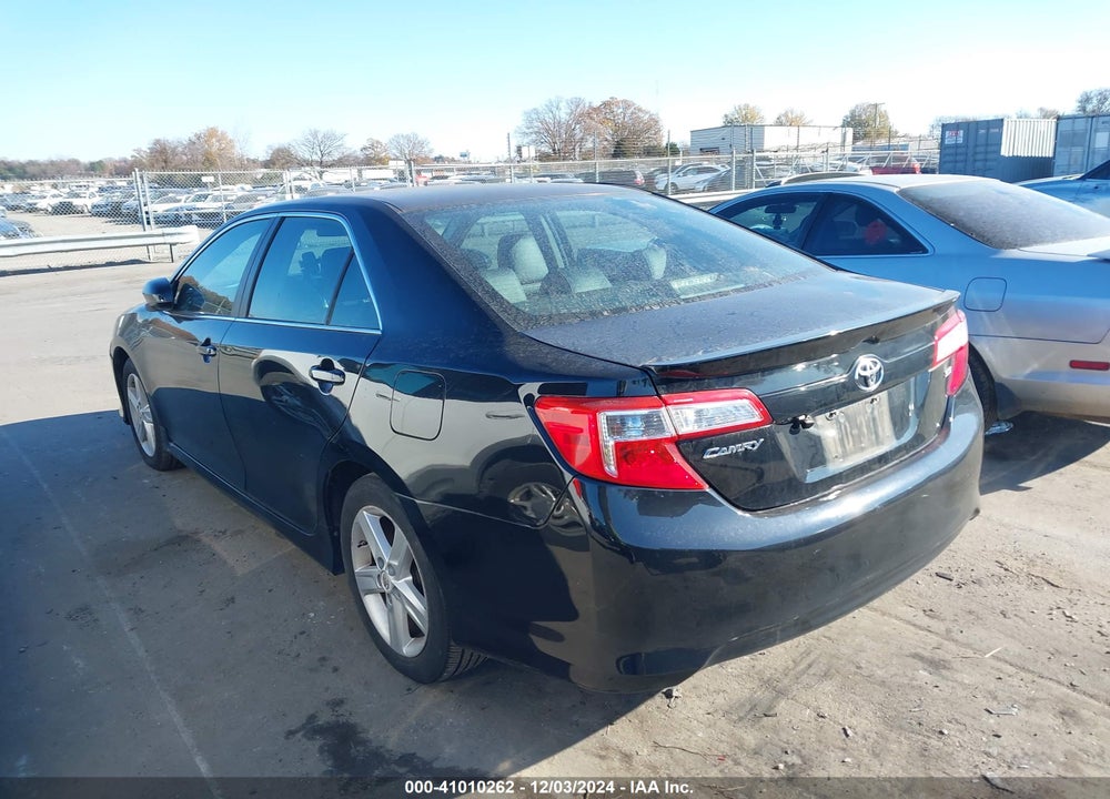 2012 TOYOTA CAMRY SE VIN: 4T1BF1FK0CU110738