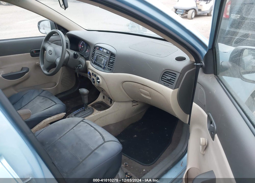 2011 HYUNDAI ACCENT GLS VIN: KMHCN4AC6BU592140