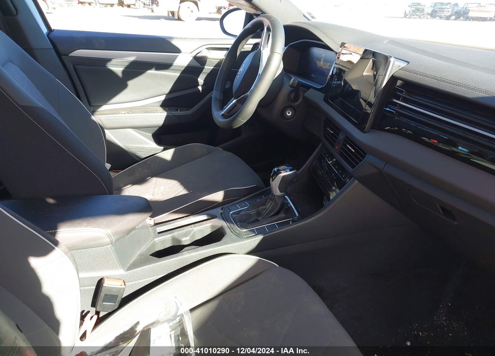 2025 VOLKSWAGEN JETTA 1.5T SPORT VIN: 3VWBX7BU0SM008531
