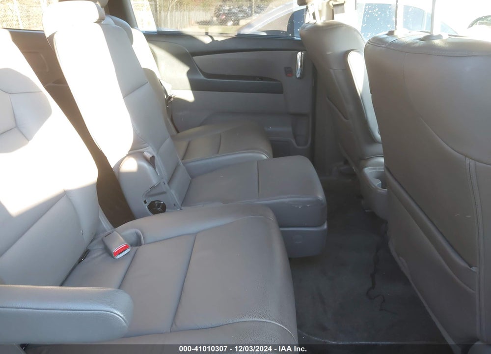 2016 HONDA ODYSSEY EX-L VIN: 5FNRL5H65GB032149