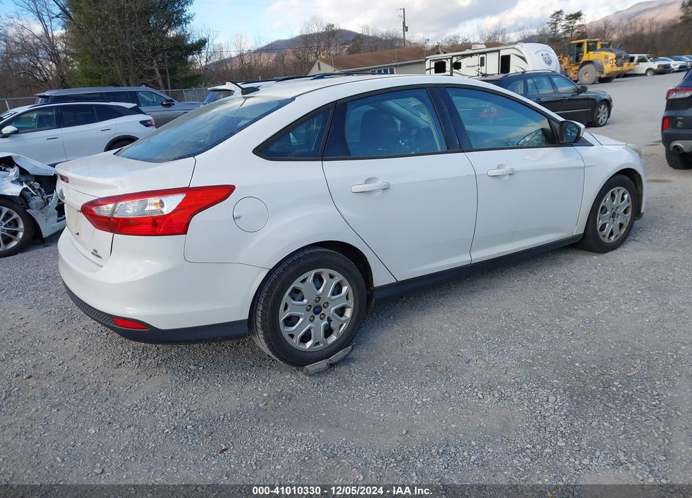 2012 FORD FOCUS SE VIN: 1FAHP3F28CL396695
