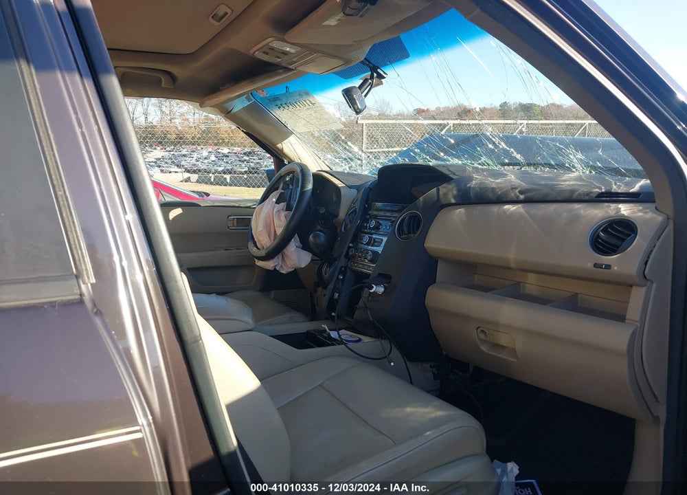 2012 HONDA PILOT EX-L VIN: 5FNYF4H51CB056138