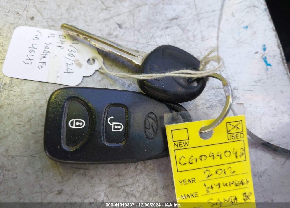 2012 HYUNDAI SANTA FE GLS VIN: 5XYZG3AB9CG094043