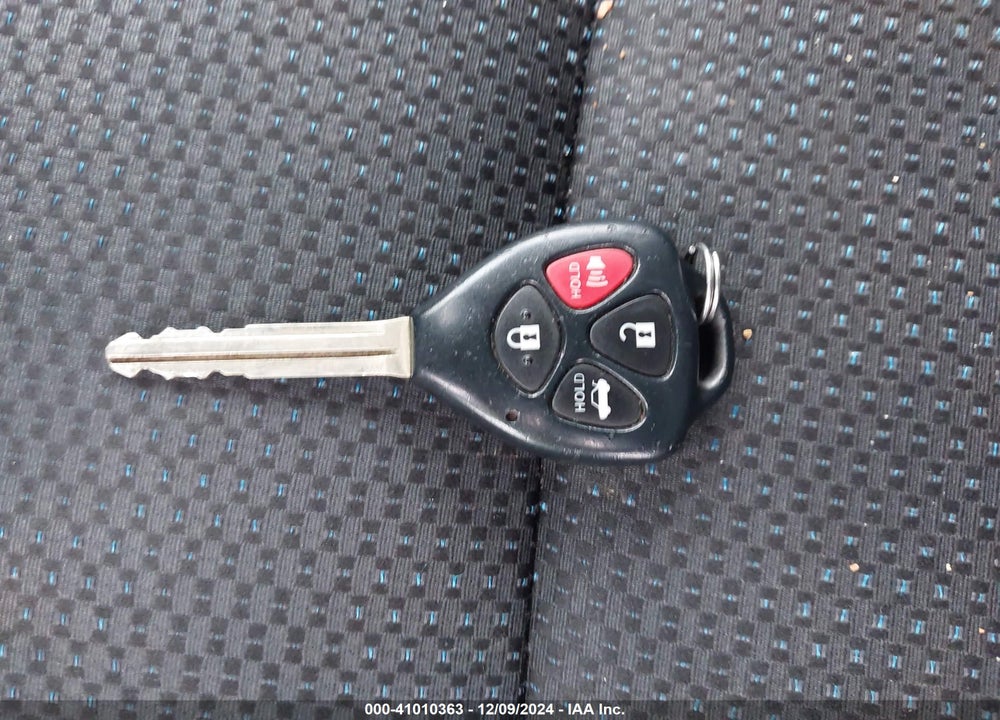 2009 TOYOTA COROLLA S VIN: 2T1BU40E39C146685